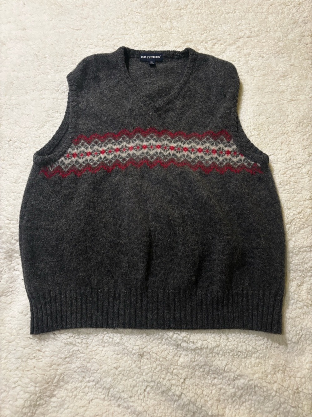 BRYCETTES Men's Gray Fair Isle Wool Vest with Red Accents0701